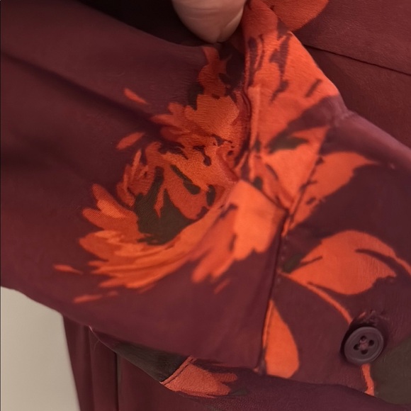 Joe Fresh Floral Long Sleeve Dress with attached belt. Size L. - Picture 10 of 14